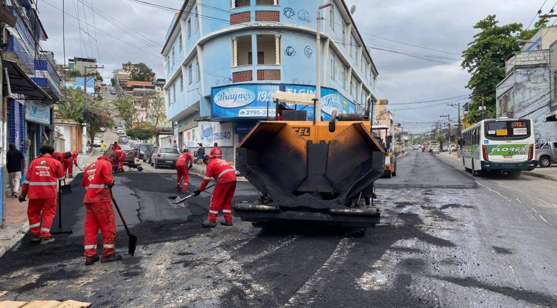 Nova pavimentação no Centro de São João de Meriti