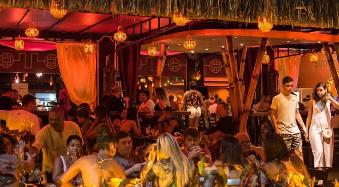 Buda Beach Cabo Frio fica localizada no Boulevard Canal, ponto turístico da cidade  - Buda Beach cabo Frio 