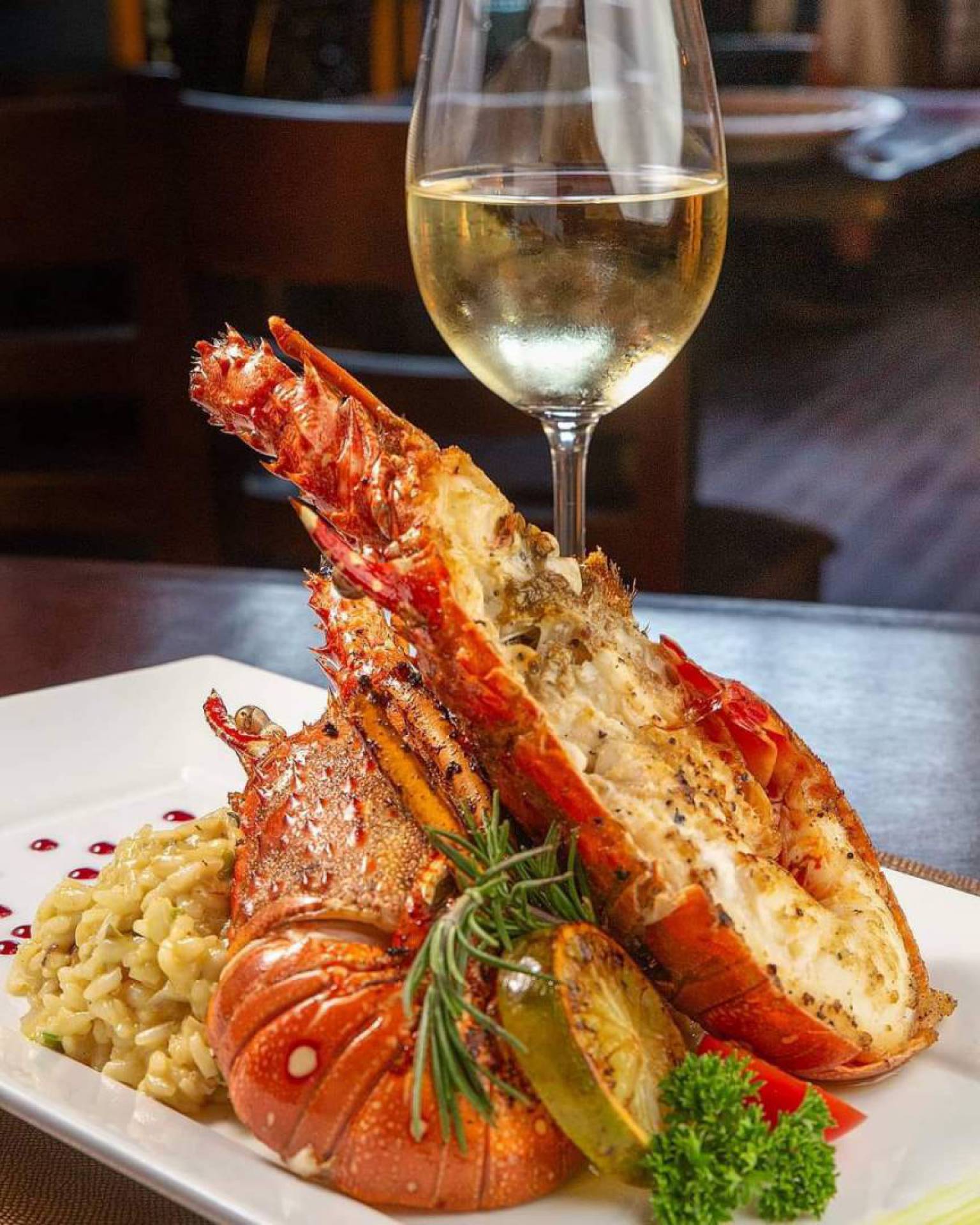 Prato disponível no variado cardápio da casa no Boulevard canal, ponto turístico do município 