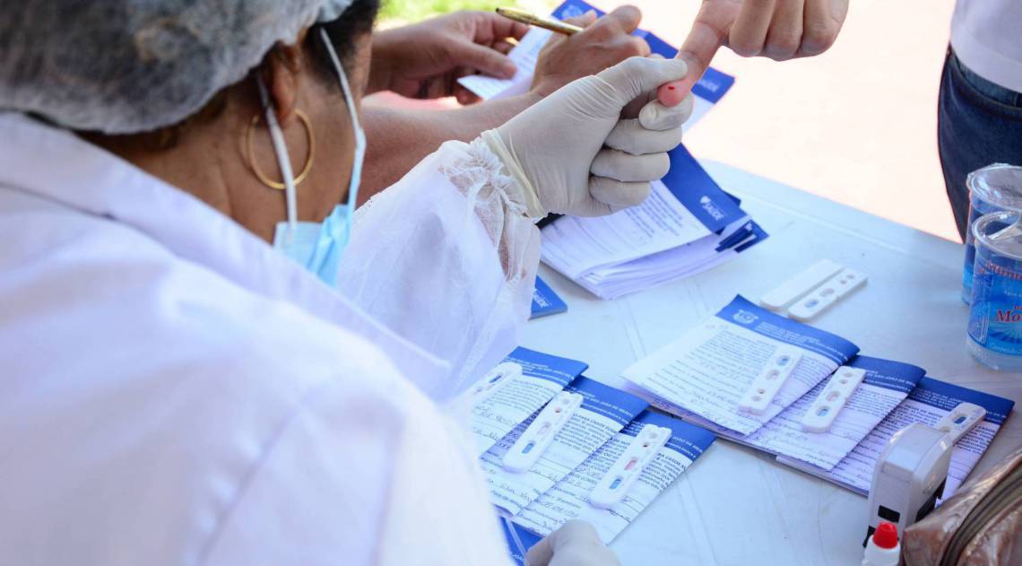 Mutirão de testagem feito em São João já vai para o 13º bairro