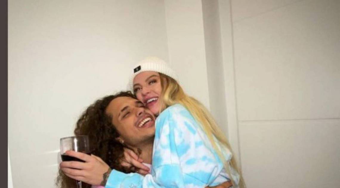 Luisa Sonza e Vit&atilde;o