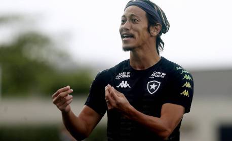 Ex-Botafogo, Honda fica de fora da lista do Japão para as Olimpíadas
