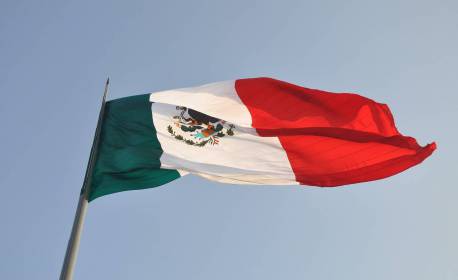 Candidata à prefeitura no México é sequestrada junto com sua família