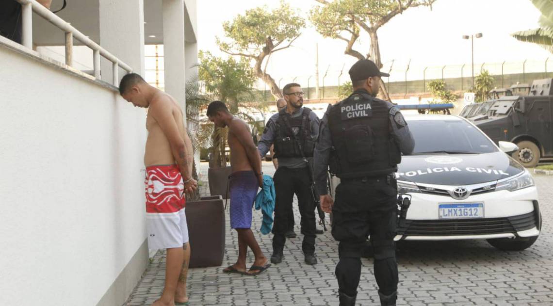 Polícia prende suspeitos de roubo de cargas no Rio