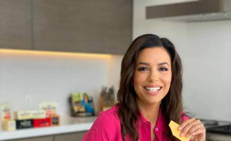 Airbnb oferece experiência online com Eva Longoria para celebrar mês da Herança Hispânica