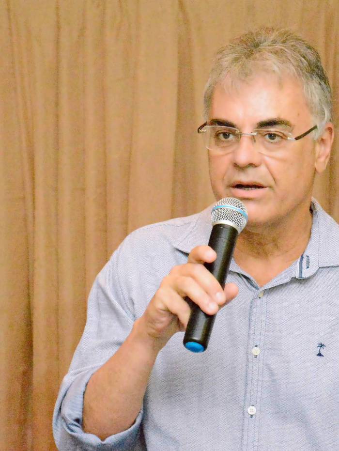 Entrevista com o pré-candidato, Evandro Glória, do Cidadania