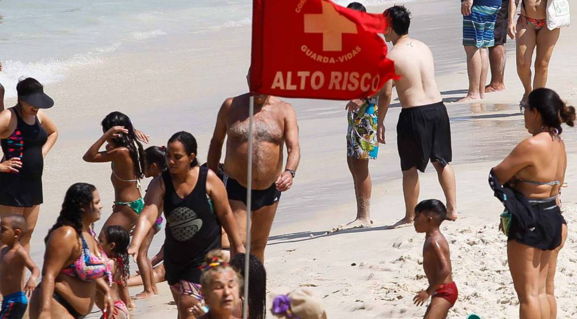 Rio de Janeiro - RJ - 13/09/2020 - Movimentacao na orla da zona sul - Foto Gilvan de Souza / Agencia O Dia
