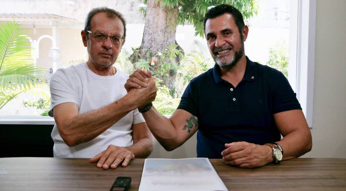 Antônio Carlos (Biruca), à esquerda, e Nisan César: escolhidos pelo PTB para concorrer nas próximas eleições - Divulgação - PTB Itaguaí