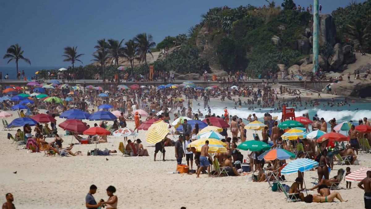 Rio de Janeiro - RJ - 13/09/2020 - Movimentacao na orla da zona sul - Foto Gilvan de Souza / Agencia O Dia
