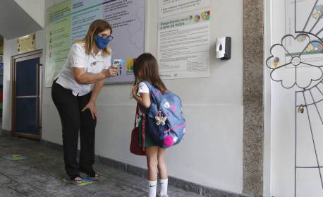 Senado aprova prorrogação de normas excepcionais na educação