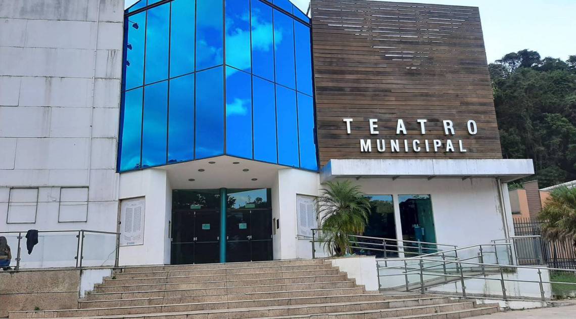 Secretaria de Cultura inicia avaliação de inscrições para recebimento de auxílio emergencial - Paula Valviesse