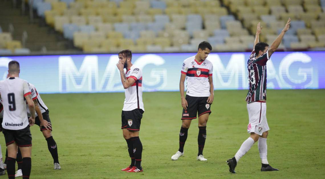 Rio de Janeiro - RJ - 16/09/2020 - Copa do Brasil jogo Fluminense x Atletico/GO, no Maracanã , na foto gol contra do Atl/GO - Foto Gilvan de Souza / Agencia O Dia