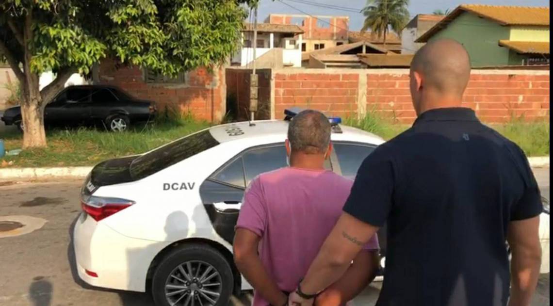 M&uacute;sico foragido da Justi&ccedil;a &eacute; preso por estuprar enteada em Maric&aacute; - Reprodução