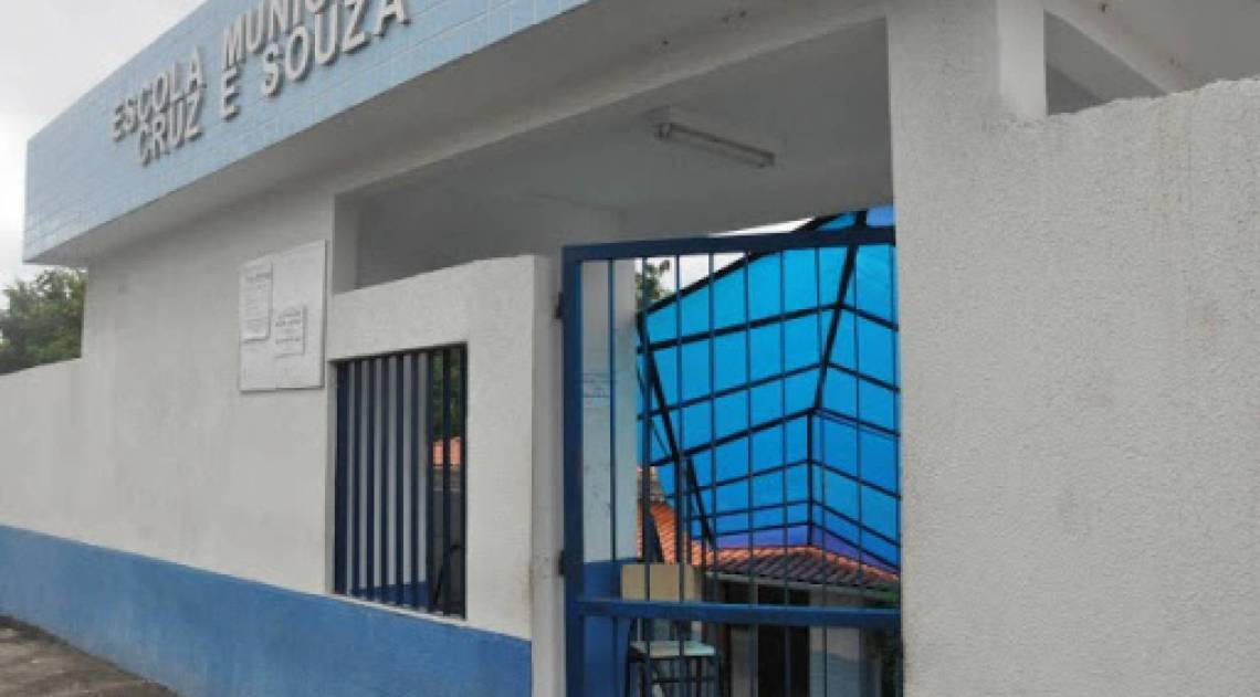 Escola Municipal Cruz e Souza, no bairro Jardim das Acácias - Divulgação/PMPR