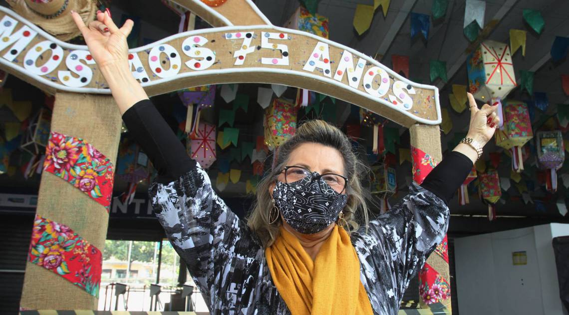 Maria da Guia Marques dedica à feira 35 anos, dos seus 60 de vida - Estefan Radovicz / Agência O Dia