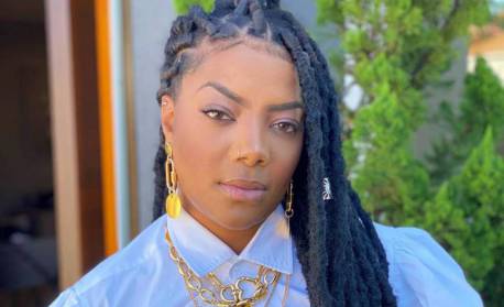 Ludmilla deleta redes sociais após ataques racistas: 'Criminosos'