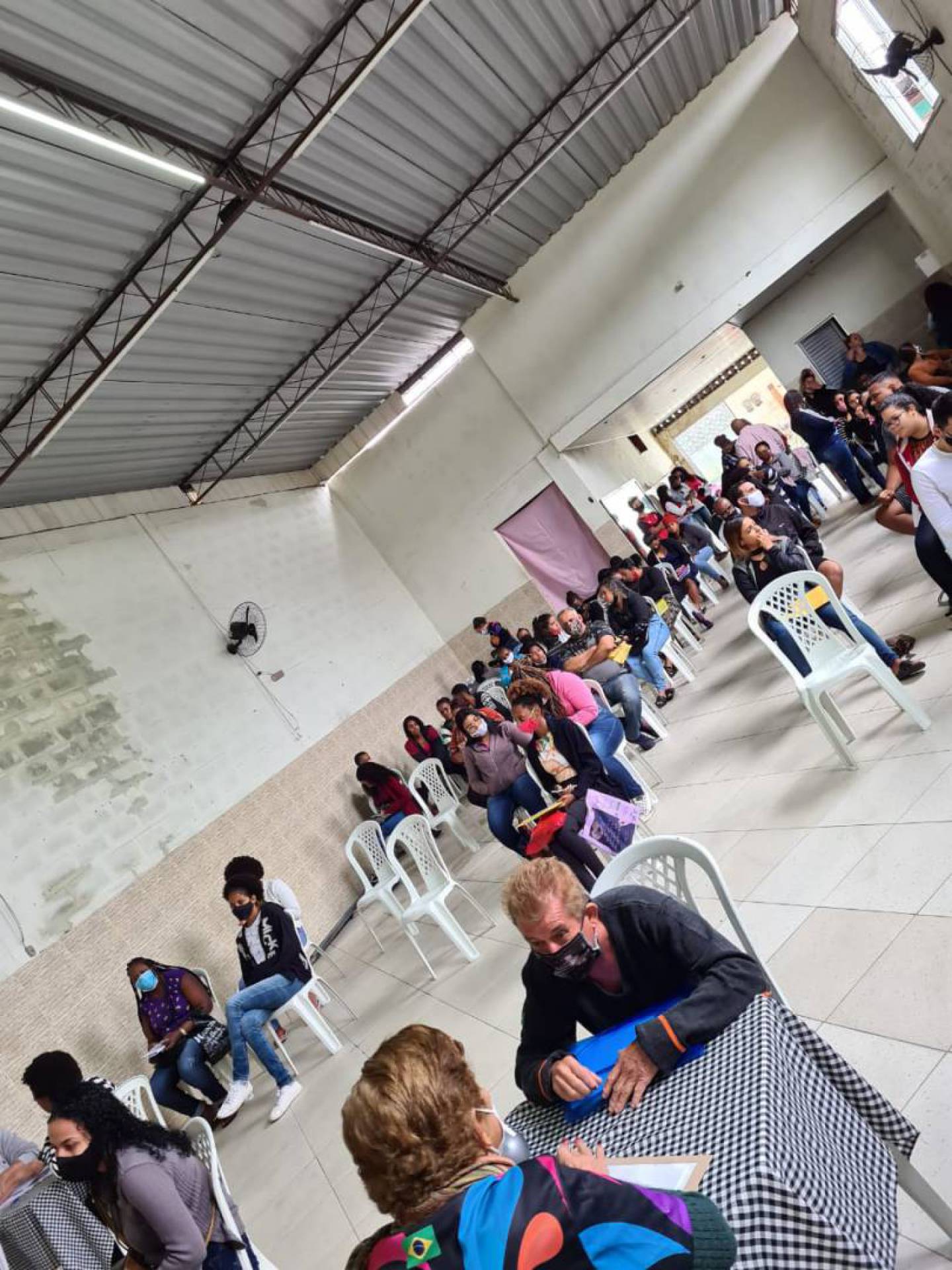 1º mutirão solidário, realizado no dia 22 de agosto