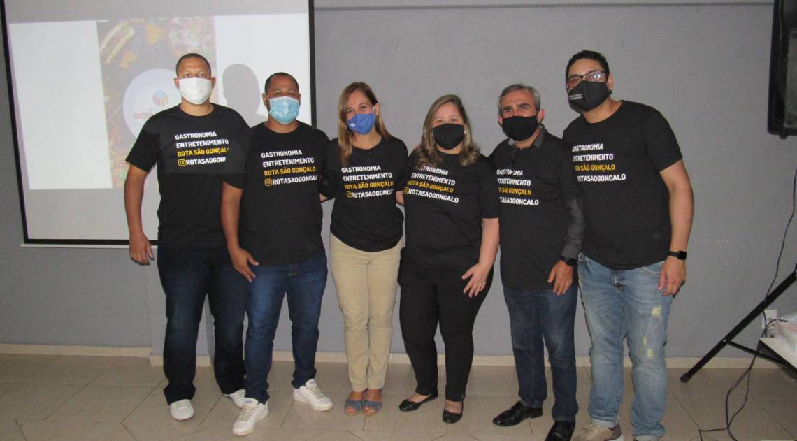 Para manter o consumidor em S&atilde;o Gon&ccedil;alo, o grupo apresentou um calend&aacute;rio anual com eventos, capacita&ccedil;&atilde;o, workshop, palestras voltados ao empres&aacute;rio, ao funcion&aacute;rio e ao p&uacute;blico - Divulga&ccedil;&atilde;o