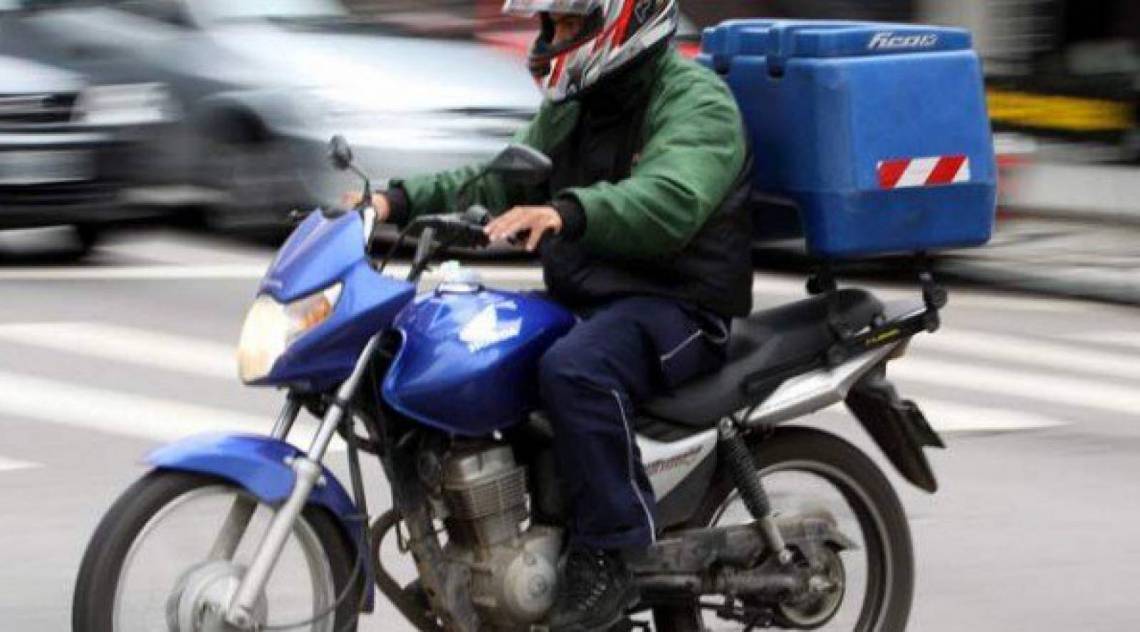 O silenciador &eacute; item obrigat&oacute;rio desde 1998, conforme a Resolu&ccedil;&atilde;o 14/1998 do Conselho Nacional de Tr&acirc;nsito (Contran)