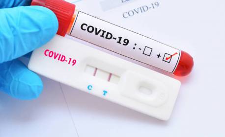 Israel lança campanha de teste de covid-19 em crianças de 3 a 12 anos