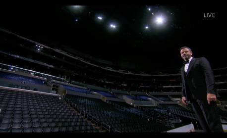 Programa de Jimmy Kimmel retornará nesta terça-feira após ABC retirar suspensão