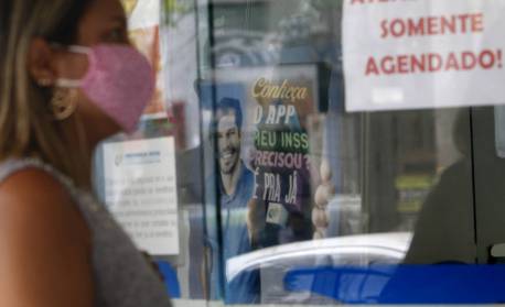Mais de 6 mil pessoas no Rio ainda não fizeram a perícia médica. Prazo termina nesta sexta-feira 
