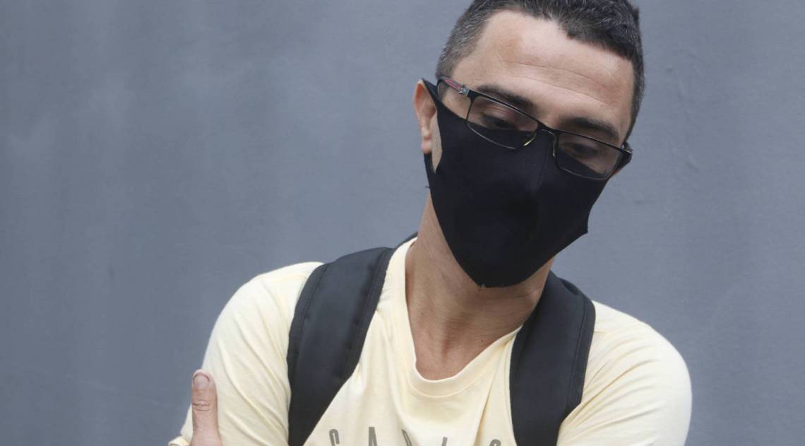 Vagner da Costa Pereira passou por per&iacute;cia na Pra&ccedil;a da Bandeira e aguarda uma solu&ccedil;&atilde;o para pedido de aposentadoria por invalidez