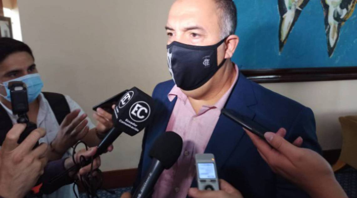 Marcos Braz é mais um nome forte no Flamengo com a Covid-19 - Nicolas Rivera