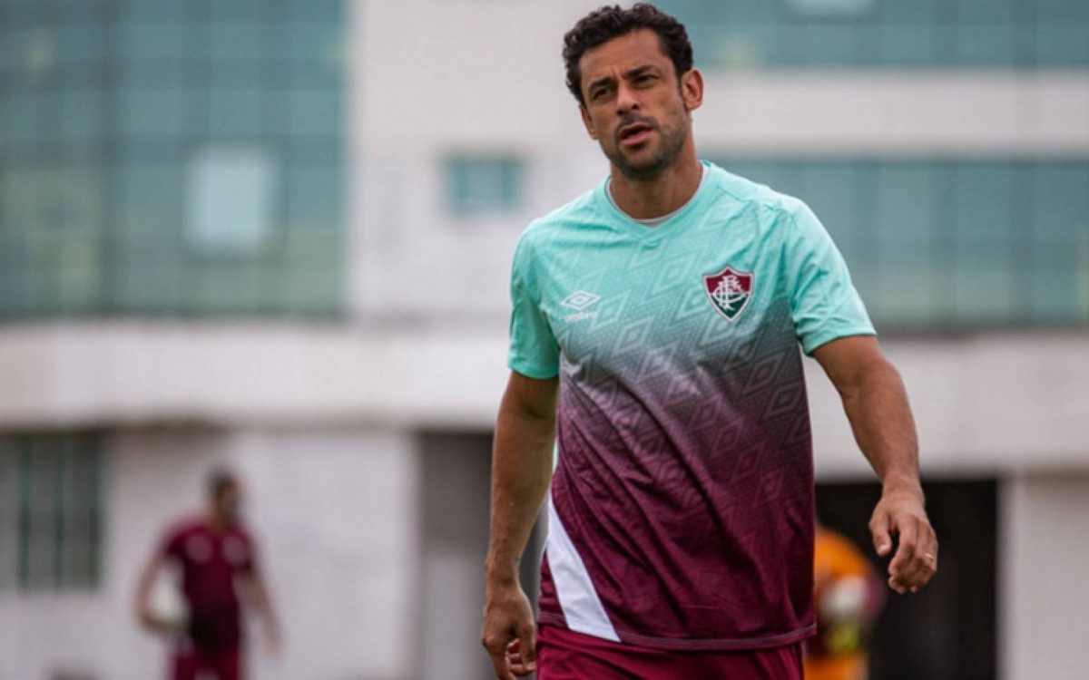 Fred durante treinamento do Fluminense no CT Carlos Castilho - Lucas Merçon/Fluminense