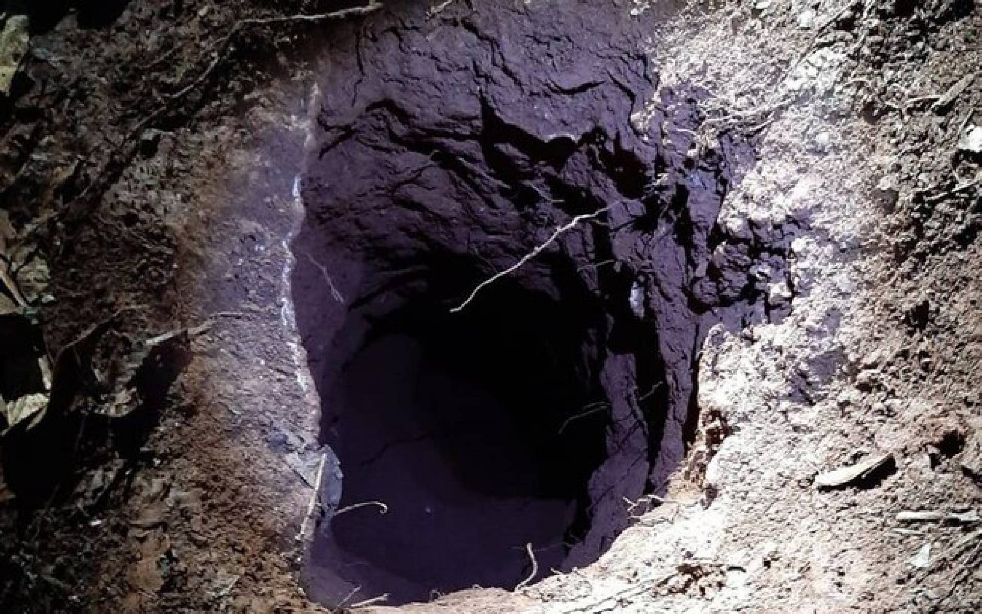 Mais de 30 detentos contaminados com coronavírus usam túnel para fugir de cadeia