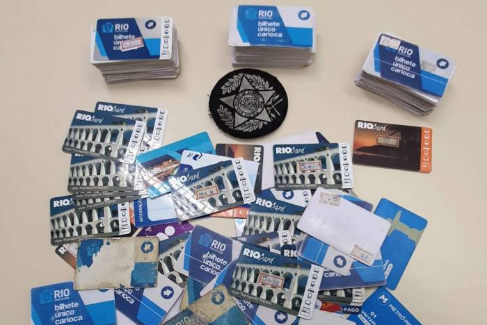 Opera&ccedil;&atilde;o prende oito integrantes de quadrilha especializada em fraudes no bilhete &uacute;nico