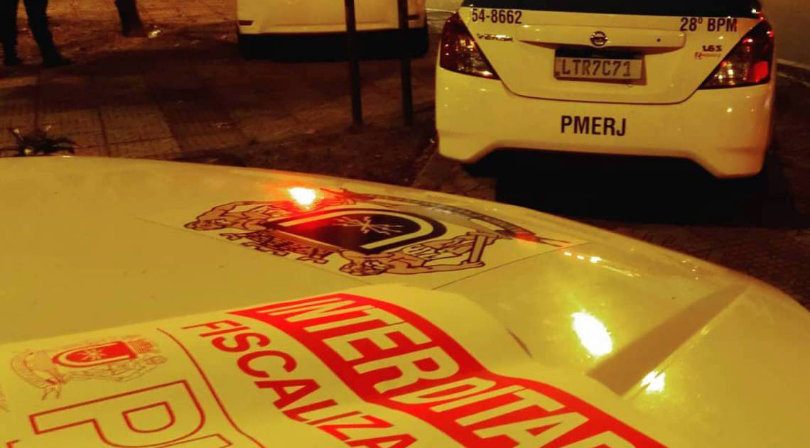 Força-tarefa de Volta Redonda interdita depósito de bebidas no Santa Cruz
 - Divulgação/ Redes Sociais