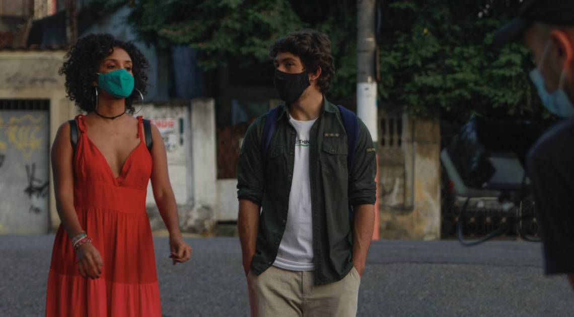 Os atores Heslaine Vieira e Daniel Rangel vivem Dandara e Hugo - Divulgação/Curta-metragem Tudo Bem