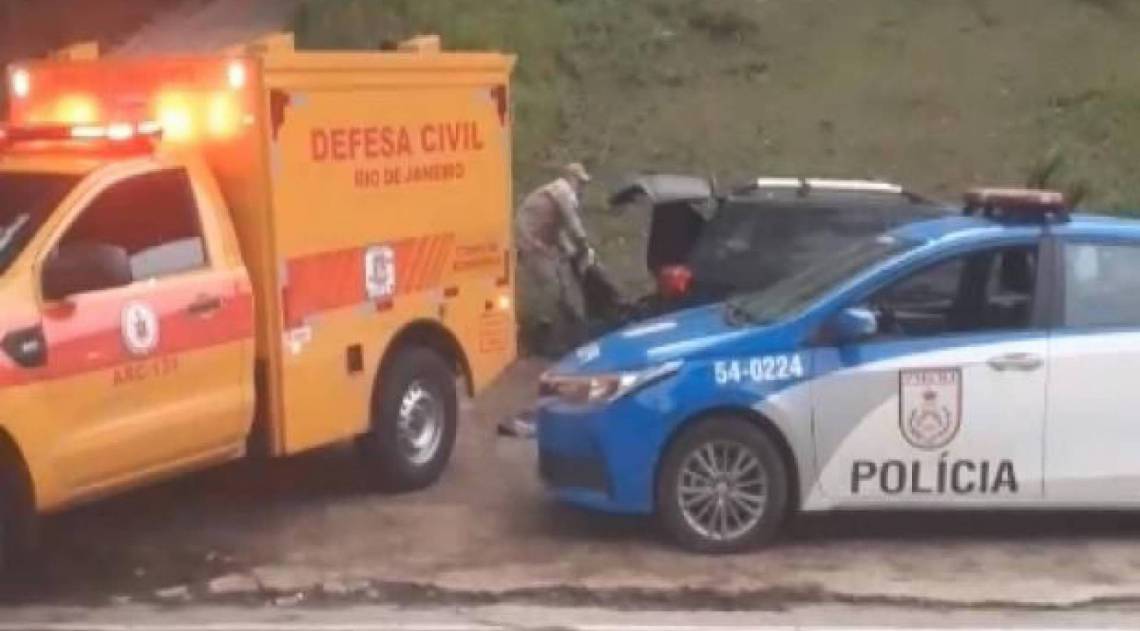 Polícia foi chamada depois de um corpo ser encontrado dentro de um carro no bairro Quitandinha - Reprodução/Redes Sociais