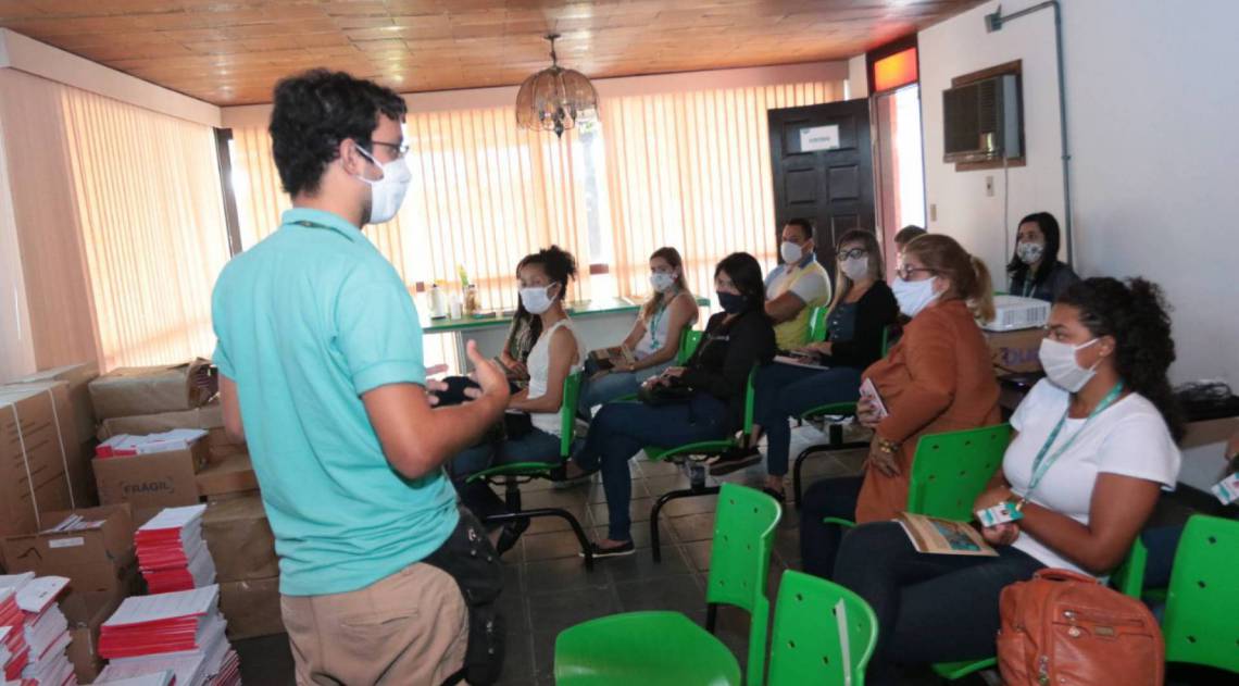 Curso de capacitação sobre vacinação antirrábica é ministrado para agentes de saúde de Saquarema