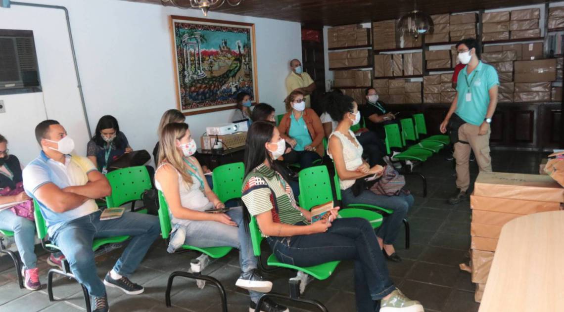 Curso de capacitação sobre vacinação antirrábica é ministrado para agentes de saúde de Saquarema