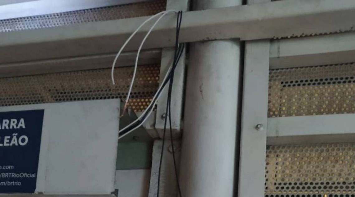 Cabos e portas foram roubadas da Esta&ccedil;&atilde;o - Divulgação