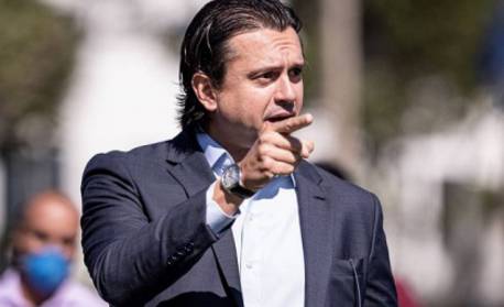 Em reunião com torcedores, Presidente do Cruzeiro critica Léo e 