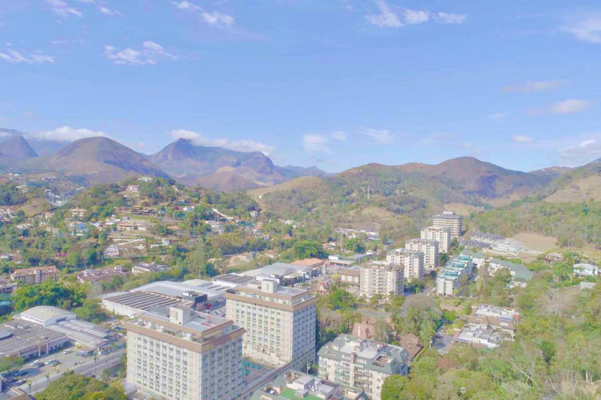 Cada vez mais cariocas procuram Petr&oacute;polis para viver e fugir do agito da cidade grande