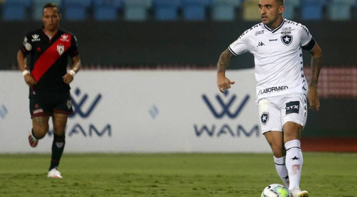 Victor Luís fez o gol do Botafogo no empate contra o Dragão - Vítor Silva/ Botafogo / Divulgação