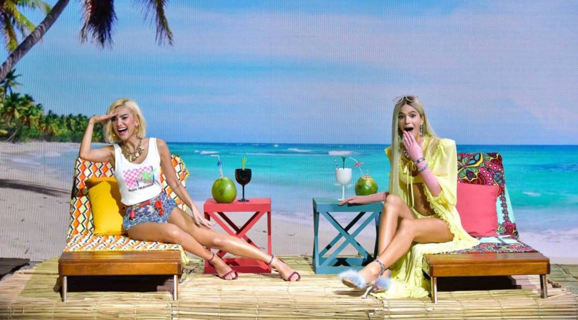 Manu Gavassi e Bruna Marquezine - Divulgação