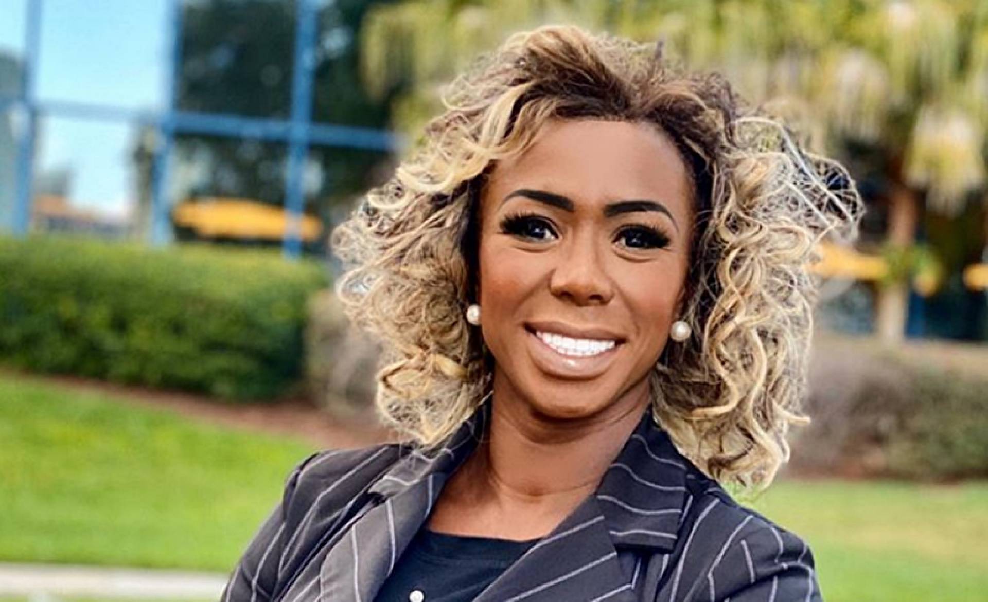 Adelia Soares - Reprodução