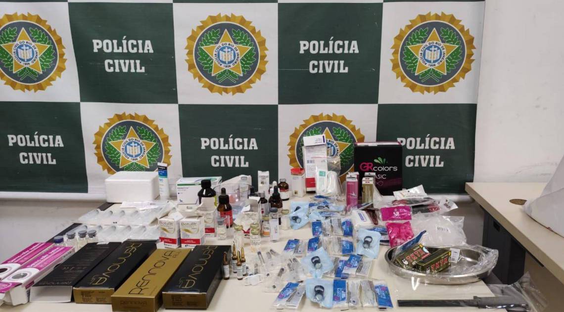 Pol&iacute;cia Civil fecha cl&iacute;nica de est&eacute;tica irregular no Centro do Rio - Divulgação / Polícia Civil