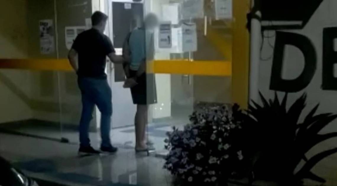 Homem de 41 foi preso em flagrante por ameaça e será indiciado também por estupro - Divulgação/ Deam 