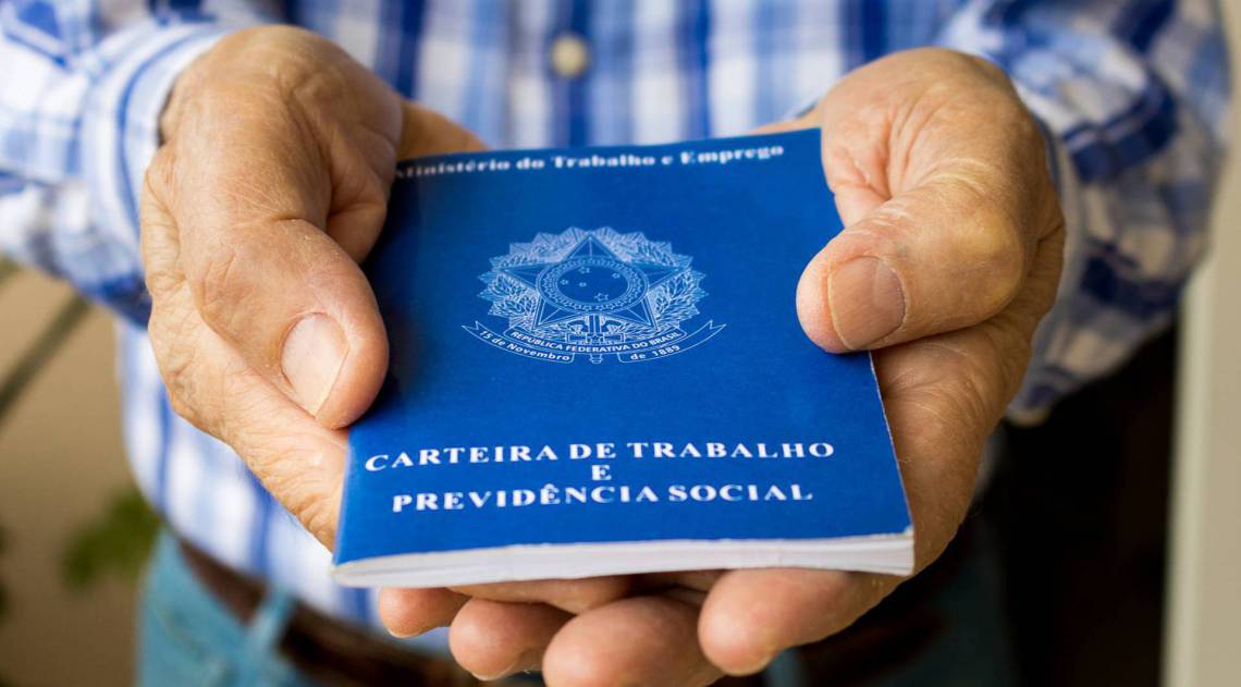 A Baixada Fluminense recuperou 58,9% dos postos de trabalho industriais fechados entre março e junho - Getty Images