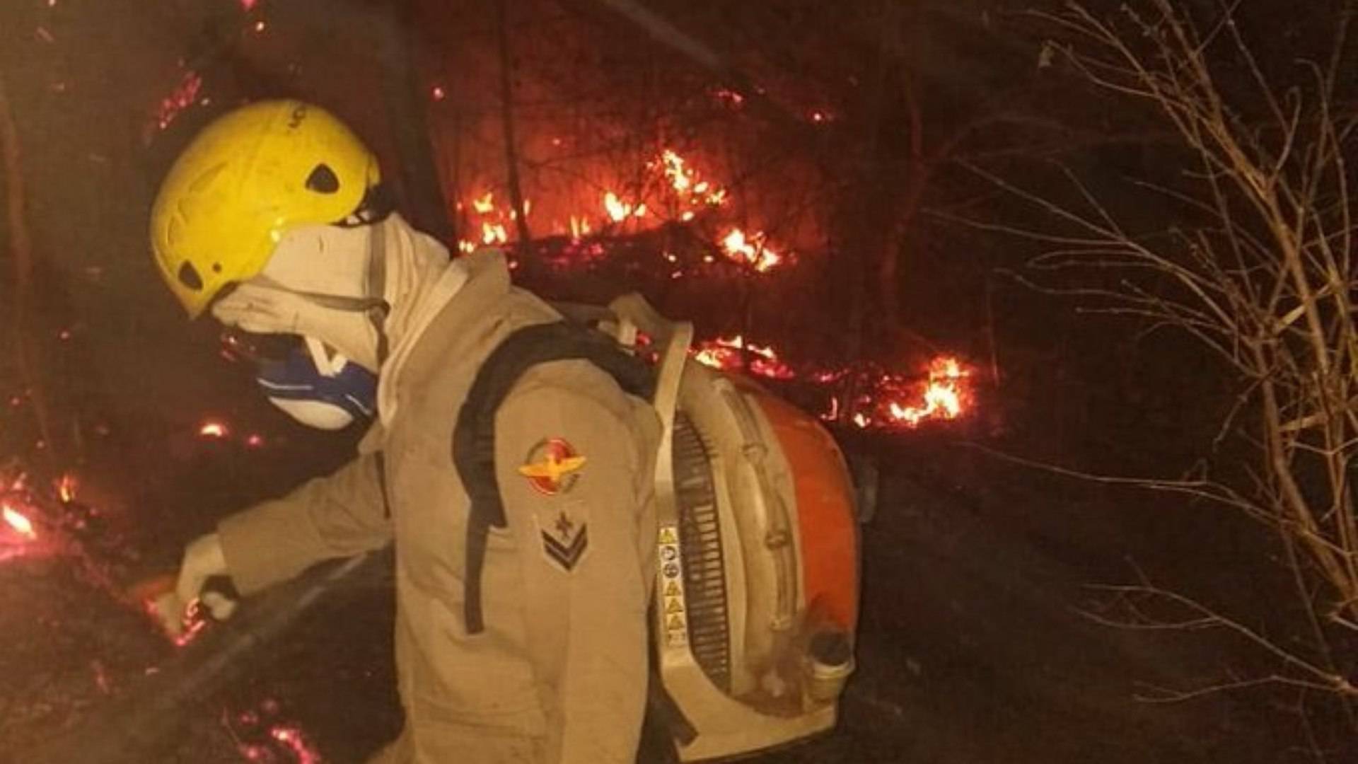 Incêndio atinge Parque Nacional da Chapada dos Veadeiros