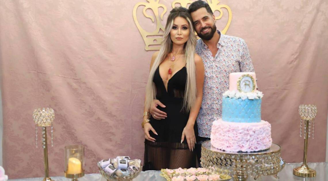 Rafaella Ribeiro, noiva do cantor Latino, faz aniversário - Daniel Pinheiro