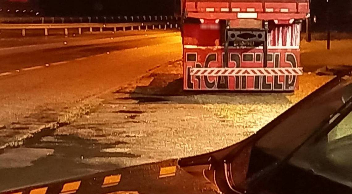 Caminhoneiro foi preso em flagrante na BR-101.  - DivulgaÃ§Ã£o/PRF