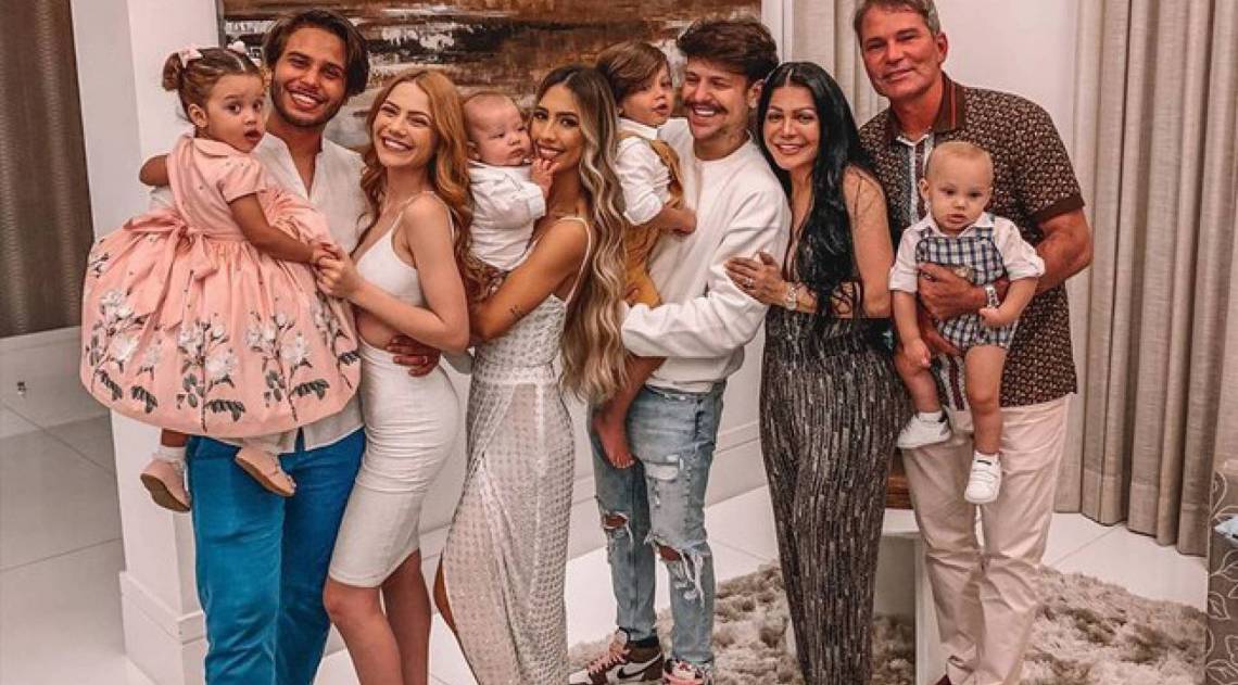 Família Poncio
 - Reprodução/Instagram/@saulo