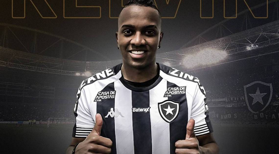 Kelvin foi relacionado e tem chances de estrear hoje - Divulgação